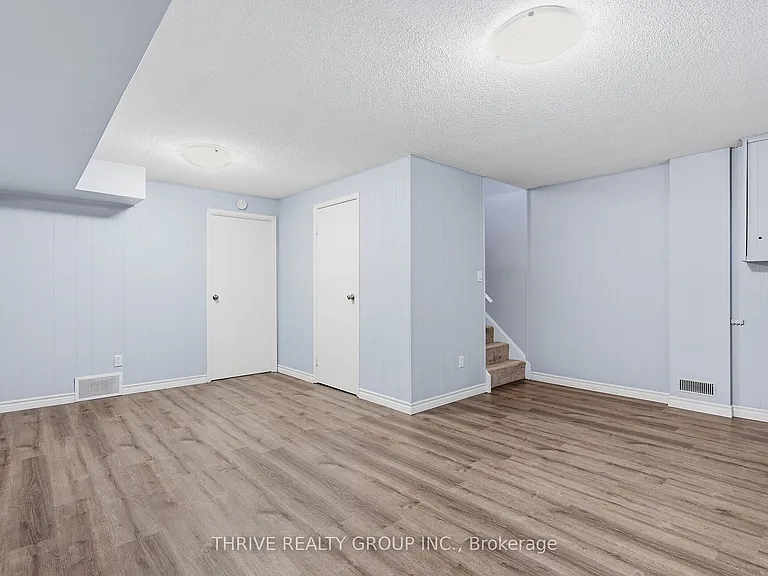 215 Commissioners Rd W #10 — Photo 23