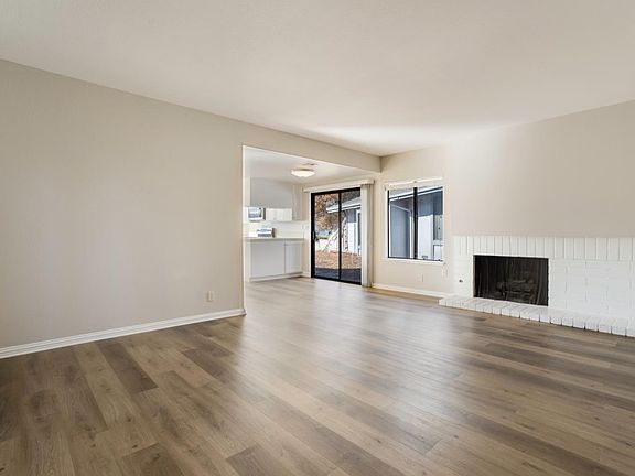 4th image of 973 Pizarro Ln