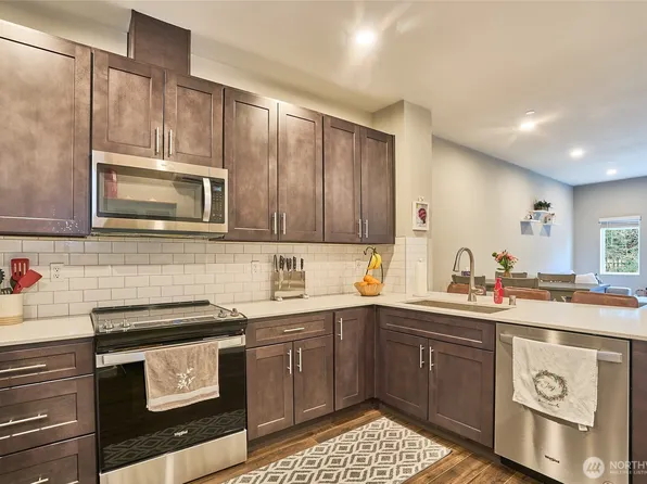 9618 19th Avenue SE #C, Everett, WA 98208