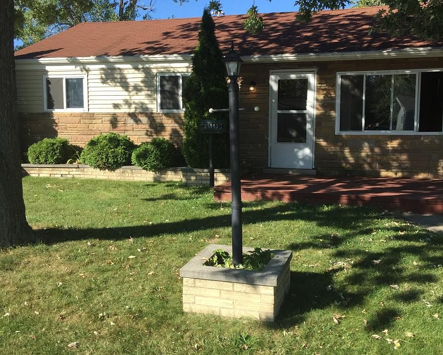 1st image of 25143 Fern St