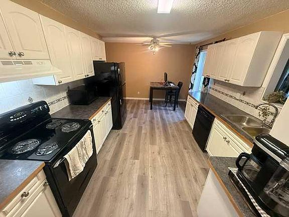 4th image of 2305 N 17th Ave