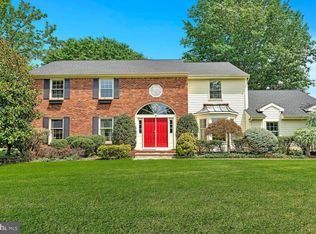 5 Gambrel Cir, West Windsor, NJ 08550