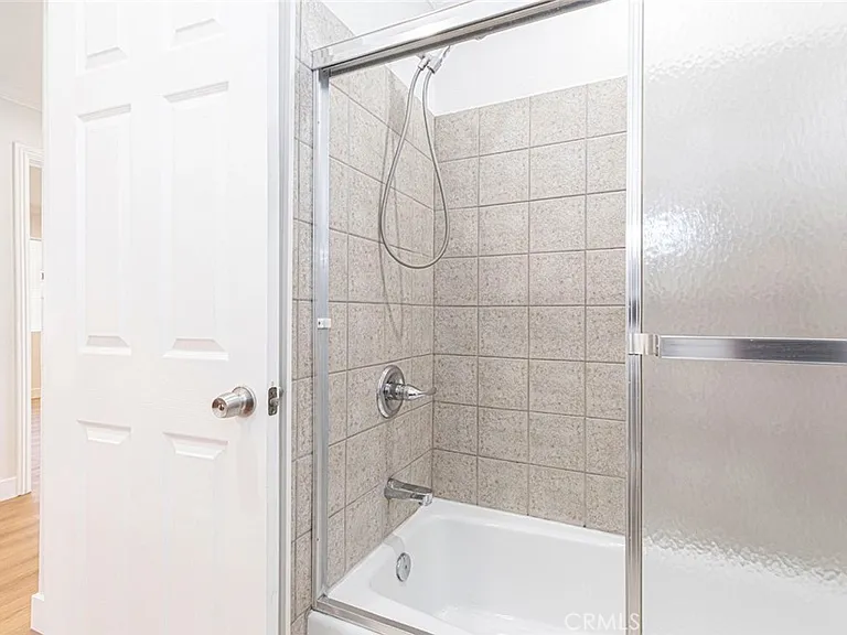 10531 Greenburn Ave — Photo 22