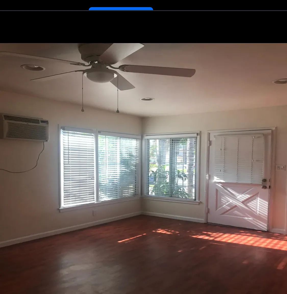 W Glenoaks Blvd, Glendale — Photo 1