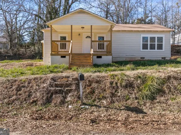 108 Hill Pl, Toccoa, GA 30577