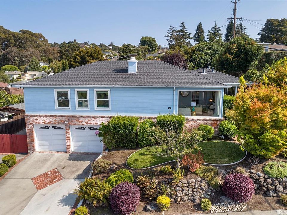 1st image of 423 La Jolla Ave