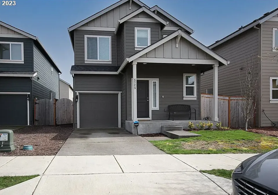 5725 NE 130th Pl