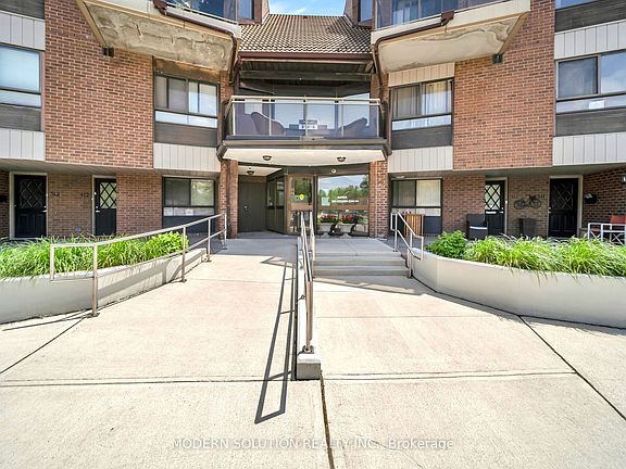 4th image of 1000 Cedarglen Gate N #201