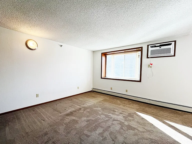 Cherry Ridge Apartments — Photo 5