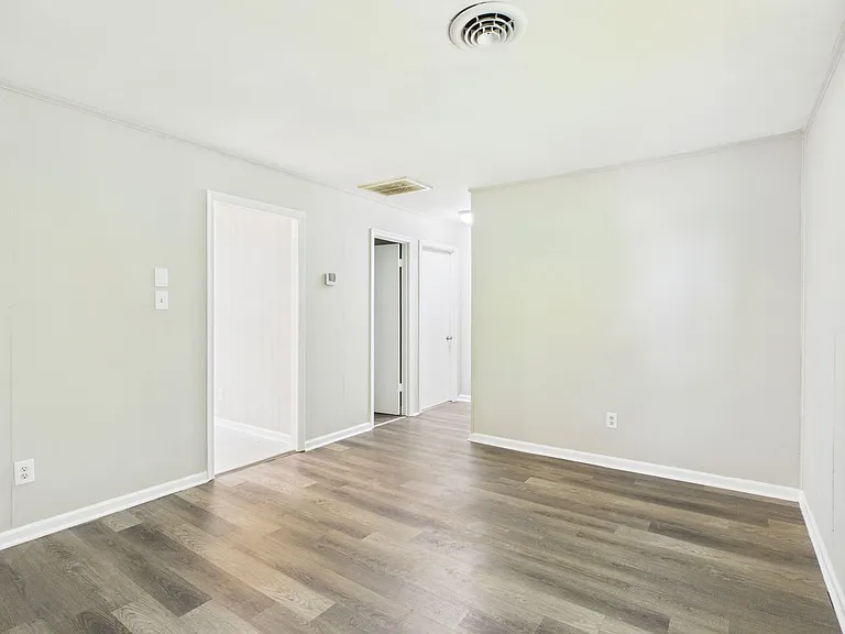 838 S Jones St #B — Photo 20