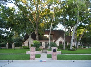 15421 Leeds Ln, Houston, TX 77040