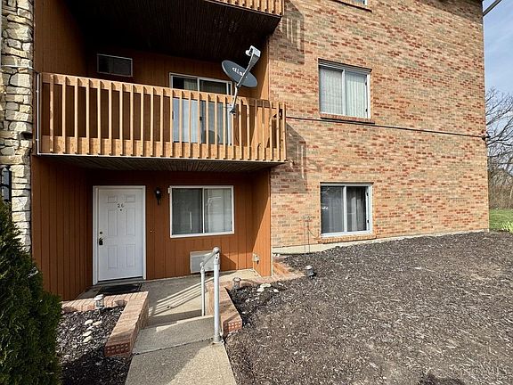 3rd image of 5350 Camelot Dr APT 26