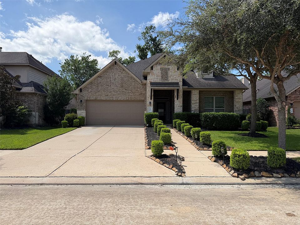 1st image of 13 Assisi Way Ln