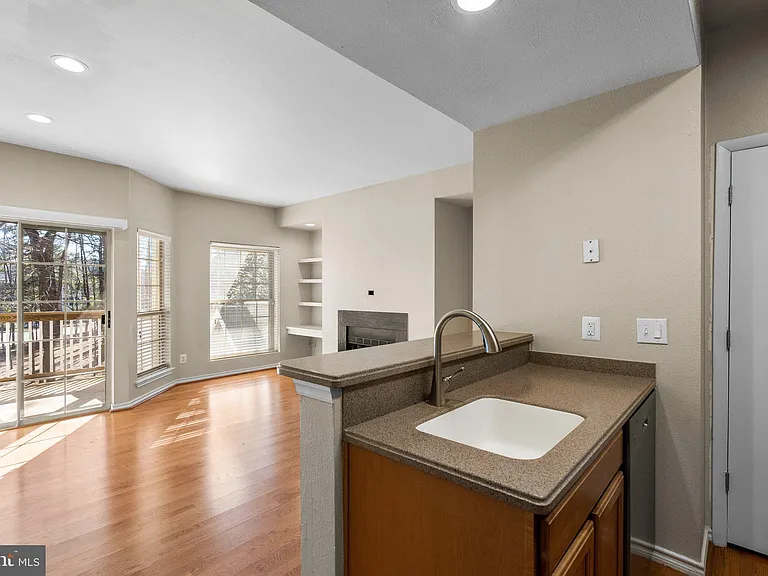 12151 Penderview Ln #2026 — Photo 7