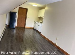 7868 Pomfret Rd UNIT 2A, North Pomfret, VT 05053