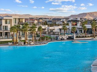 895 W Boxthorn Dr, Saint George, UT 84790