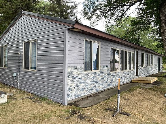 2nd image of 1677 Suhr Dr