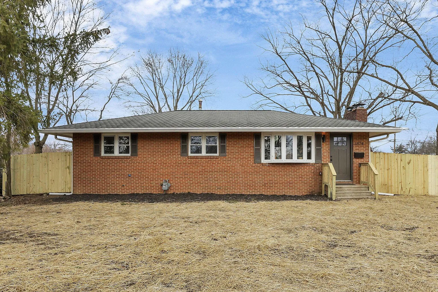 1874 Sale Rd photo 1