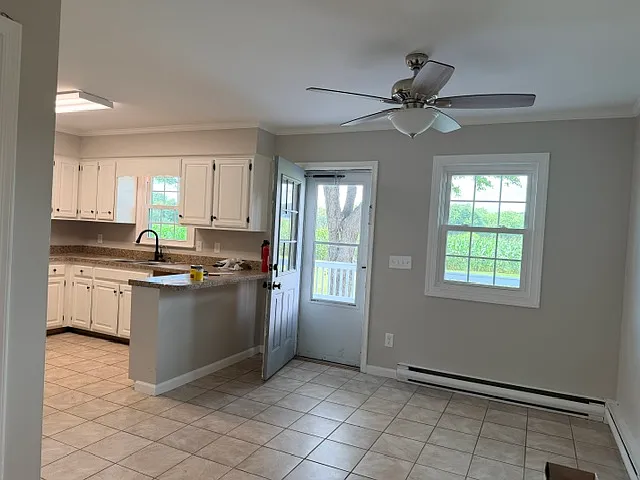 3 bed, 1700 sqft, $2,500 — Photo 4