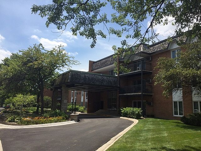 1st image of 4220 Saratoga Ave APT 105