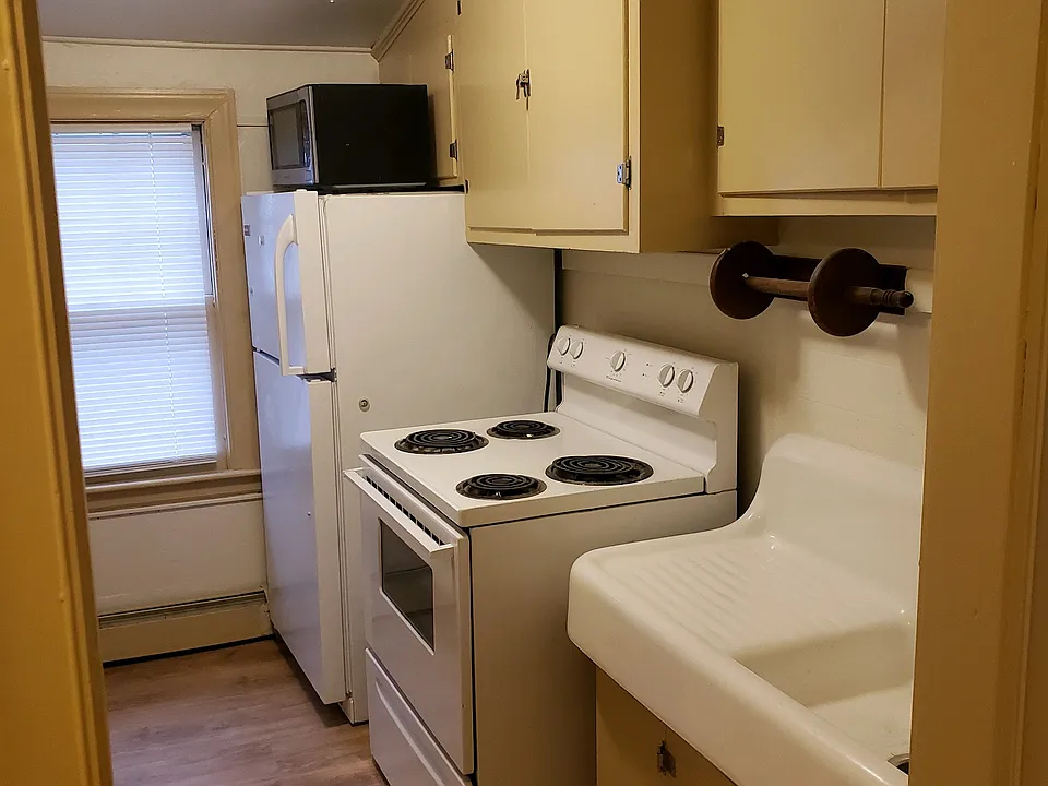 85 Peru St #3