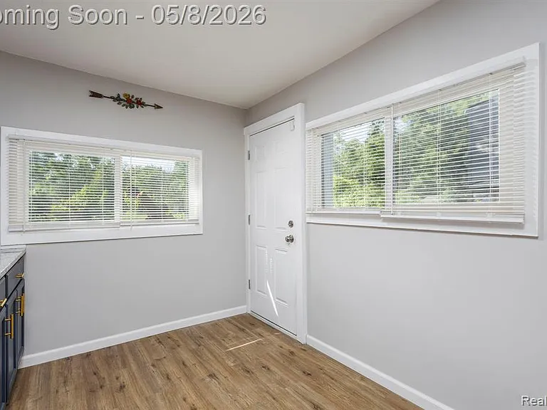 120 Woodland St — Photo 31