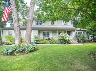 14 Birch Hill Dr, Nashua, NH 03063