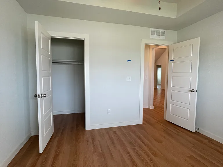 12451 S Norwood Ave E — Photo 6