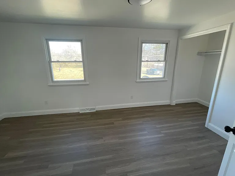 1821 N Bond St — Photo 10