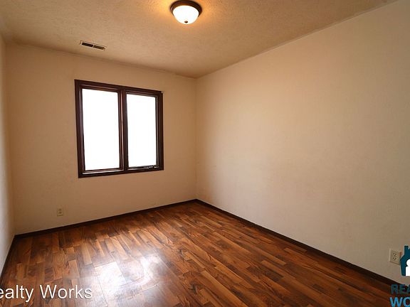 5th image of 3135 Orchard St #2