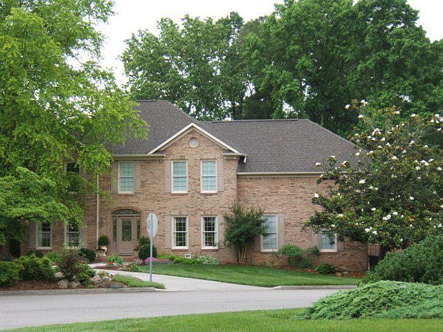 1st image of 8400 Cambridge Woods Ln