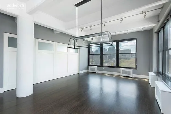 Sold by Sotheby's International Realty | media 9