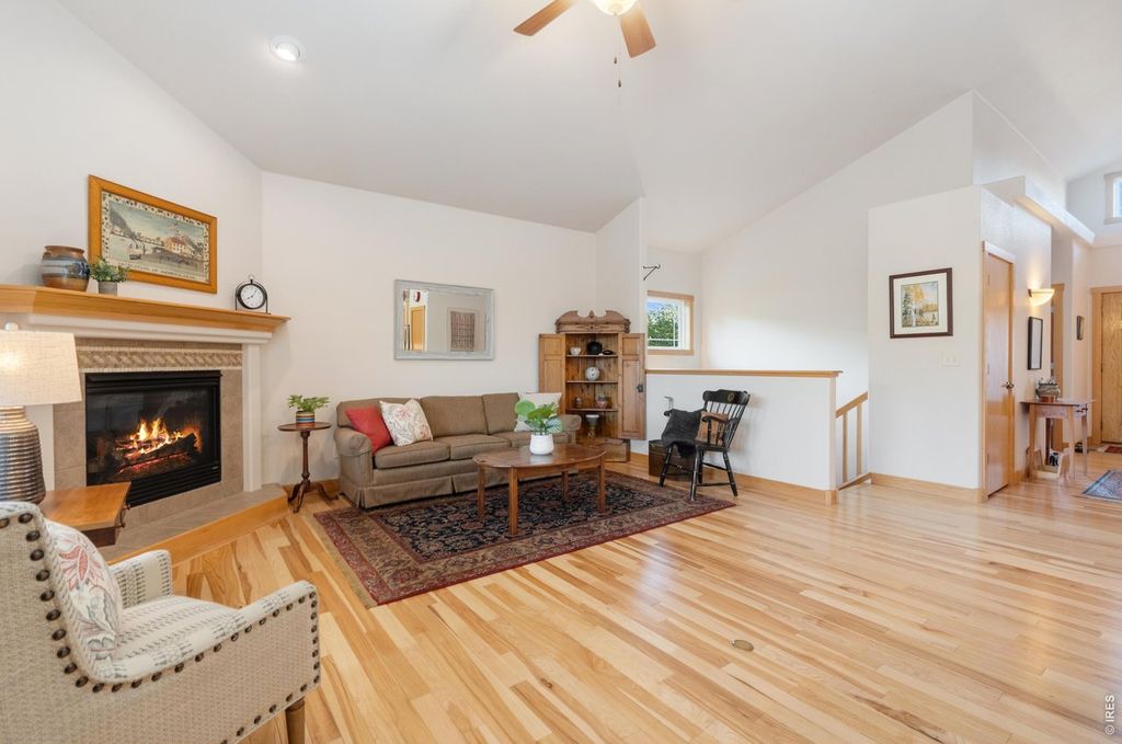 2759 Headwater Dr