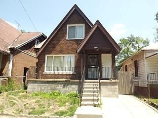 1st image of 15362 Greenlawn St