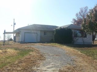 669 Road 200, Emporia, KS 66801