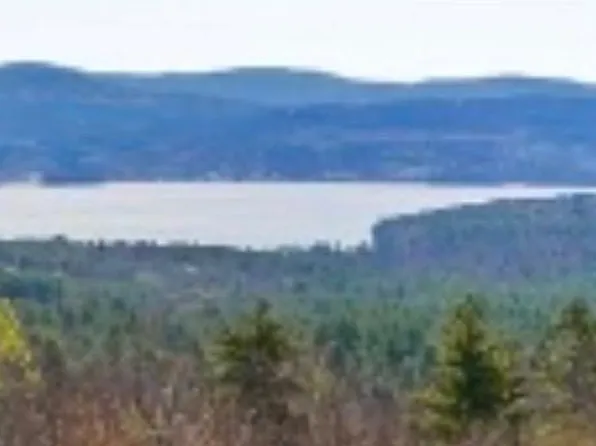 36 New Road, Meredith, NH 03253