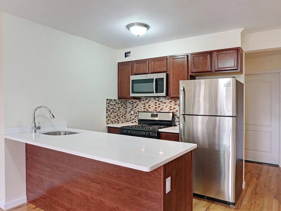 1st image of 41-28 44th St #5F