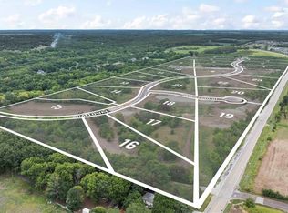 17150 Galloway Dr, Stilwell, KS 66085