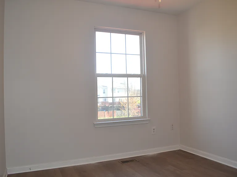 7104 Collinsworth Pl — Photo 13