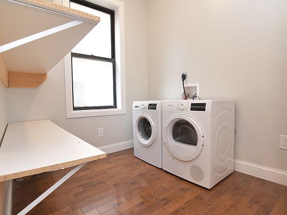 4th image of 610 W 163rd St APT 4C
