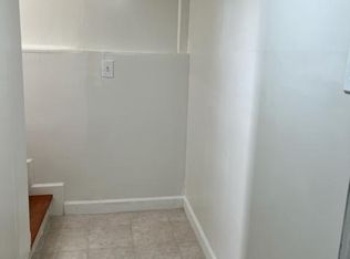 166-10 116th Ave #1, Jamaica, NY 11434