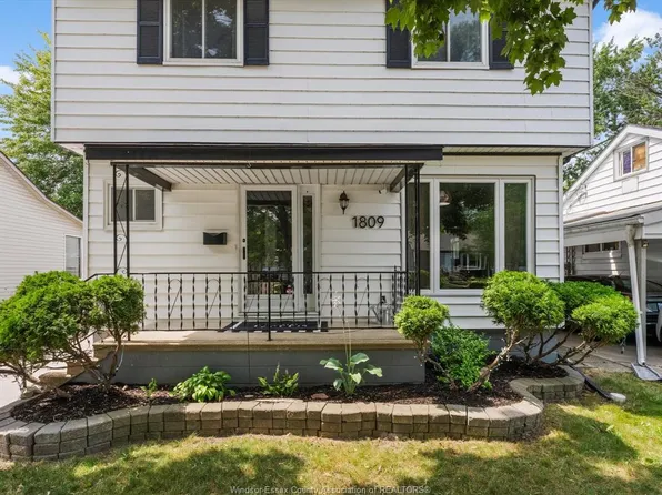 1809 Westcott Rd, Windsor, ON N8W 4K3