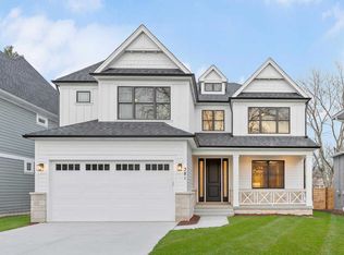 700 S Fairfield Ave, Elmhurst, IL
