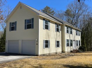 38 Maxfield Dr, Orono, ME 04473
