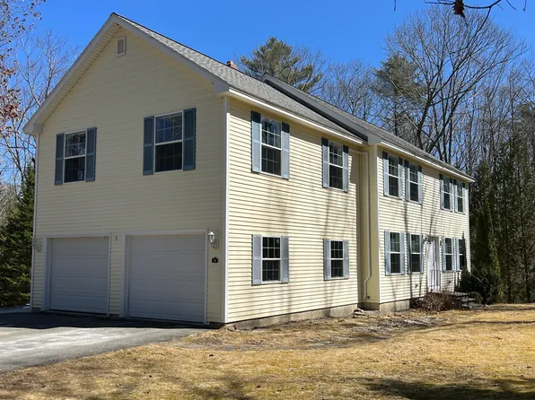 38 Maxfield Drive, Orono, ME 04473