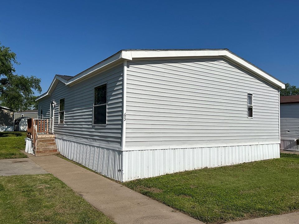 1st image of 1932 E 47th St S Lot 63