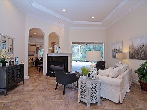 2nd image of 13759 Saxon Lake Dr