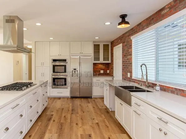 1051 Lime Pl, Vista, CA 92081