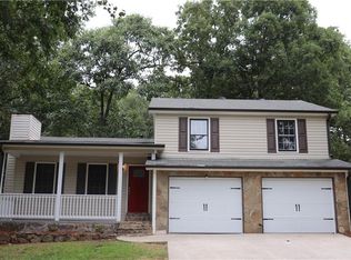 2982 W Drowning Creek Rd, Dacula, GA 30019