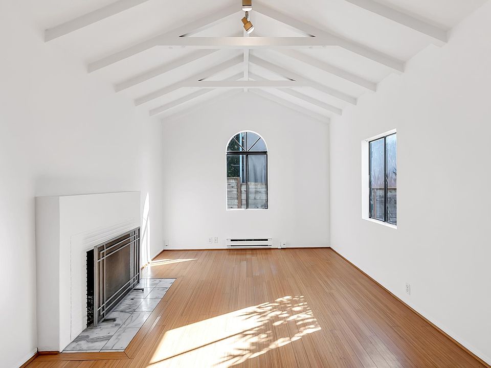 1st image of 2039 Griffith Park Blvd